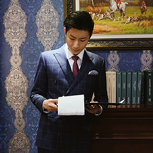 ���{ɫ�Y������