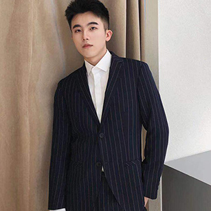 ��ɫ�Q�y��������