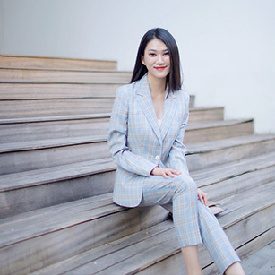 Ůʿ��ɫ��yͬ����������