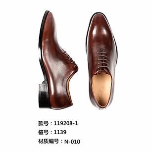 �t��ɫ�����ƤЬ����