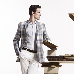 �װ�ɫ�r(sh��)�и�y���A����